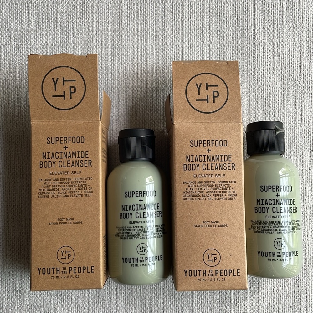 YTTP Superfood + Niacinamide Body Cleanser with Antioxidants & Hyaluronic Acid